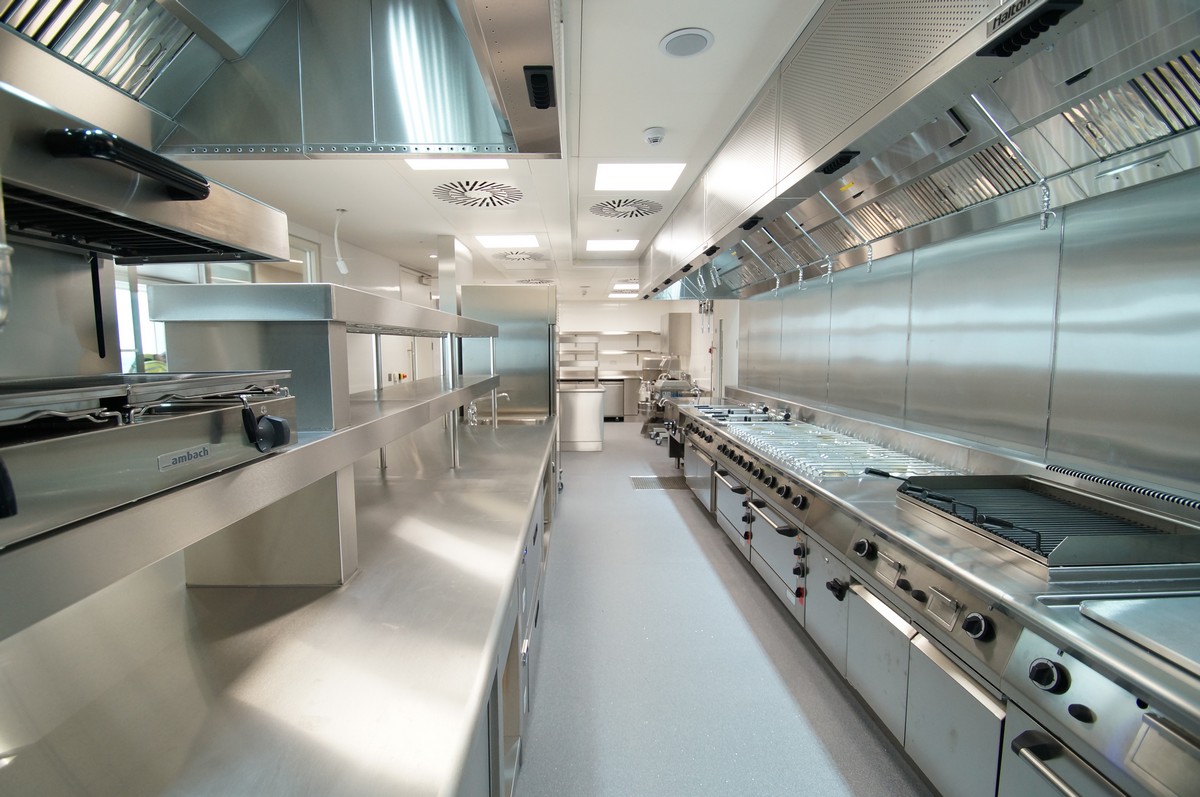 cs-catering-equipment blog Images High Quality Grahic C&C Catering Equipment Meet the Standards of Commercial Kitchen