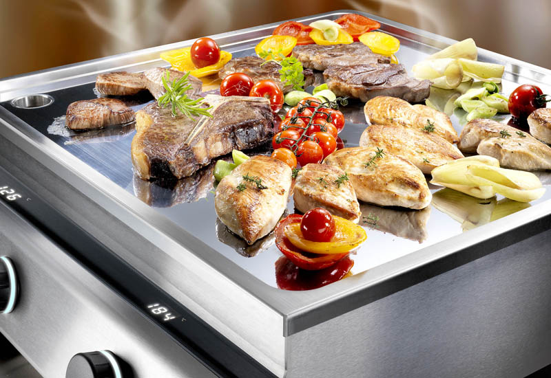 https://www.foodserviceequipmentjournal.com/2019/09/Garland-Instinct-Griddle.jpg