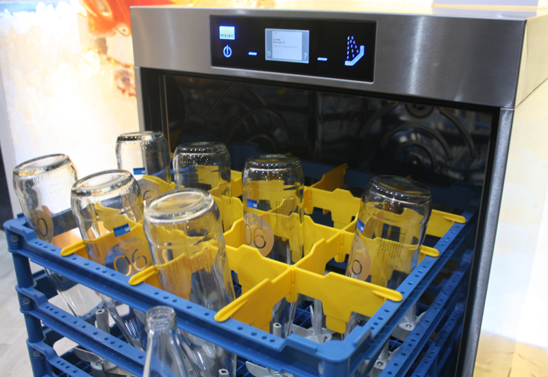 Meiko introduces first bottle washing system compatible with existing
