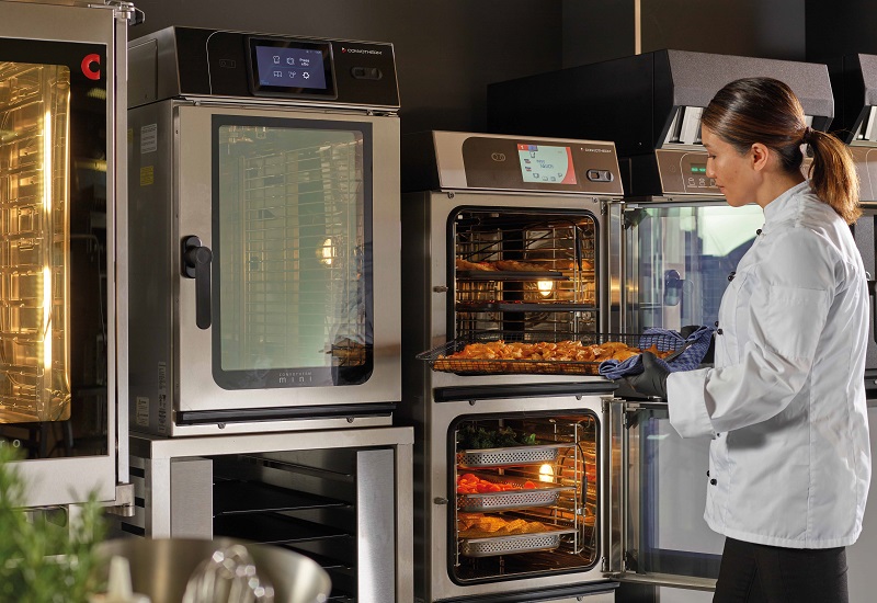 HRC EXHIBITOR Welbilt opens window into world of highspeed cooking