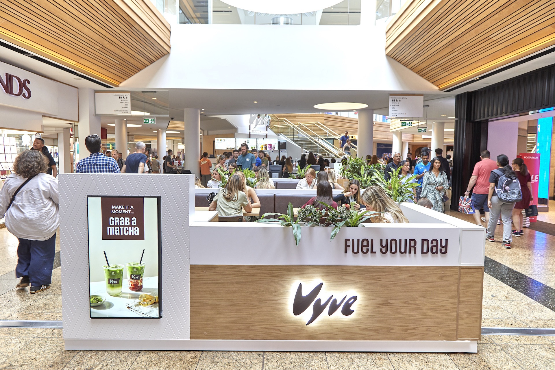 Meadowhall Sheffield lands 56,000 sq ft of F&B and leisure deals